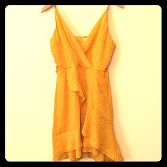 Yellow and White Polka Dot Mini Dress Size L ✂️ - Picture 1 of 7